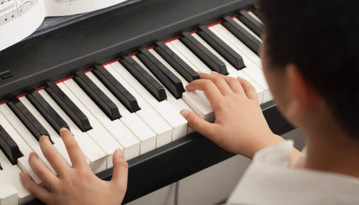 cheap keyboard piano